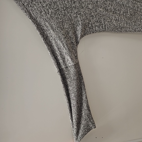 NWOT-Miss Chievous- Women's V-neck Sweater - Picture 4 of 7